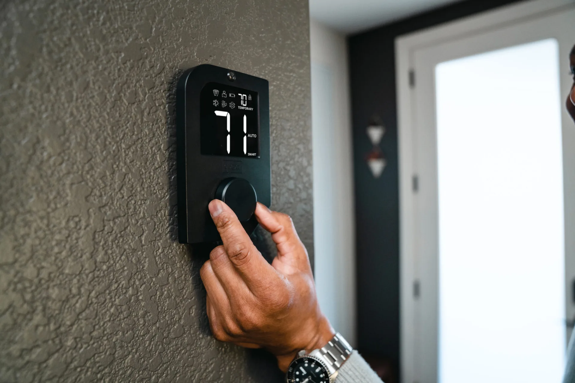 Smart Community Devices & IoT Sensors | Quext | Quext